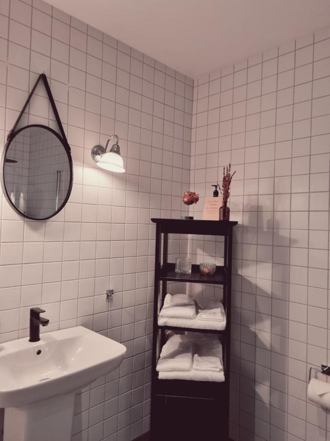 Idala Gard Hotel Трелебори Екстериор снимка