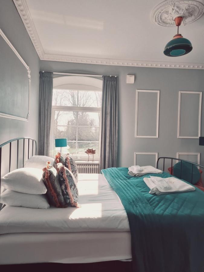 Idala Gard Hotel Трелебори Екстериор снимка