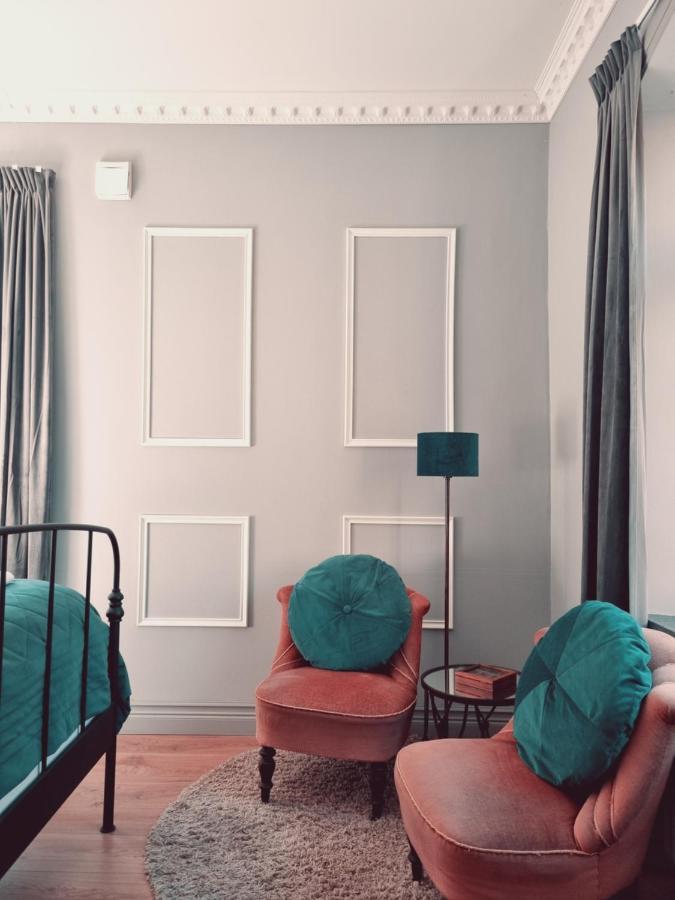 Idala Gard Hotel Трелебори Екстериор снимка